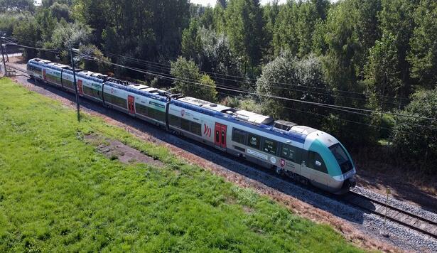 AGC battery train